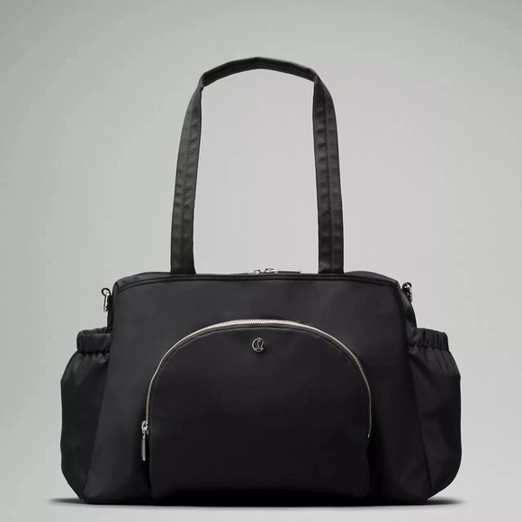 Lululemon Athletica Sleek Black Baby Bag - Picture 1 of 6
